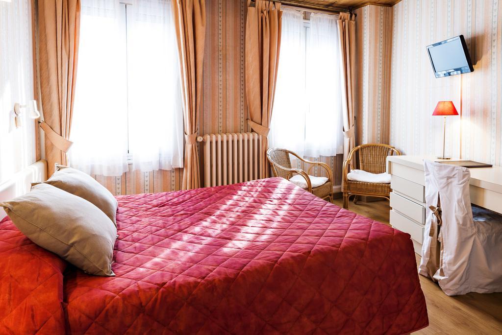 Hotel Panoramic Bagnères-de-Luchon Екстериор снимка