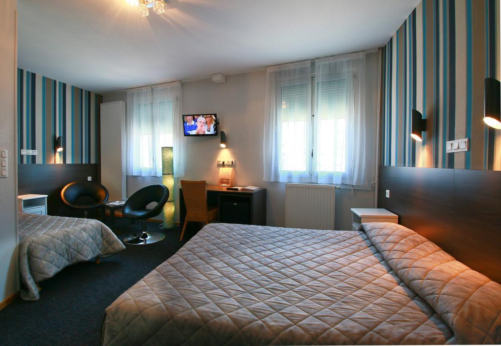 Hotel Panoramic Bagnères-de-Luchon Екстериор снимка