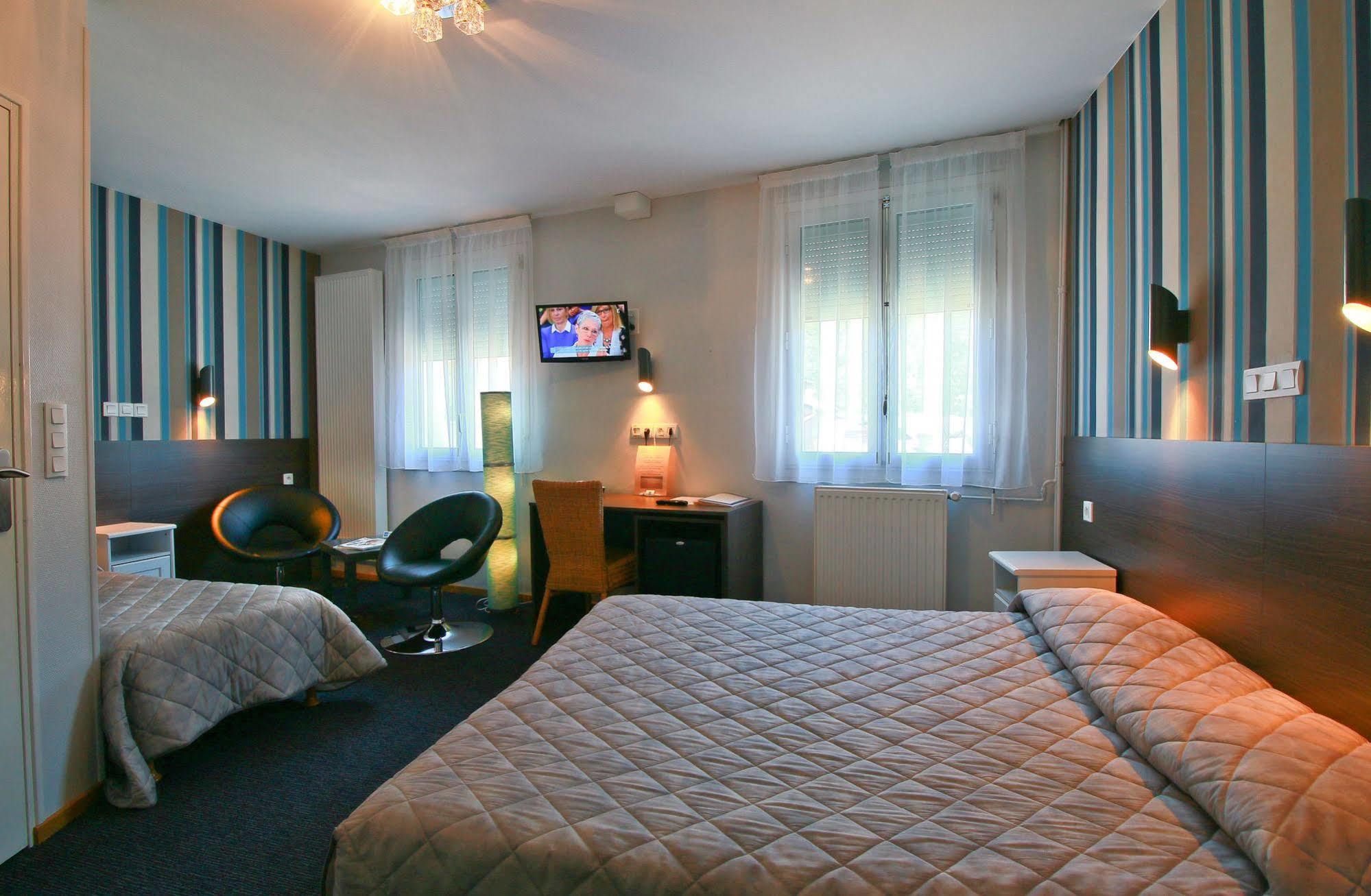 Hotel Panoramic Bagnères-de-Luchon Екстериор снимка