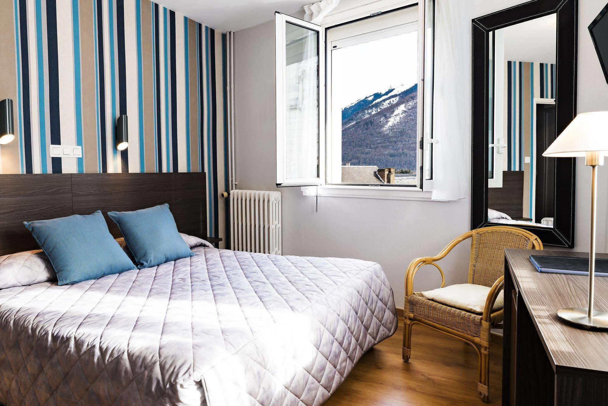 Hotel Panoramic Bagnères-de-Luchon Екстериор снимка